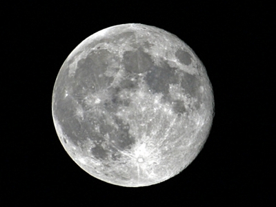 s_full-moon.jpg